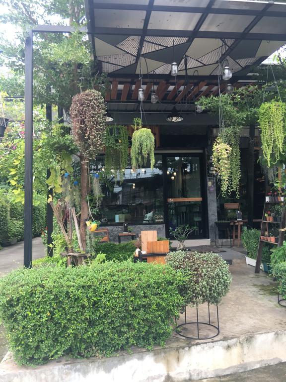 The Rhea Udon Thani Exterior foto